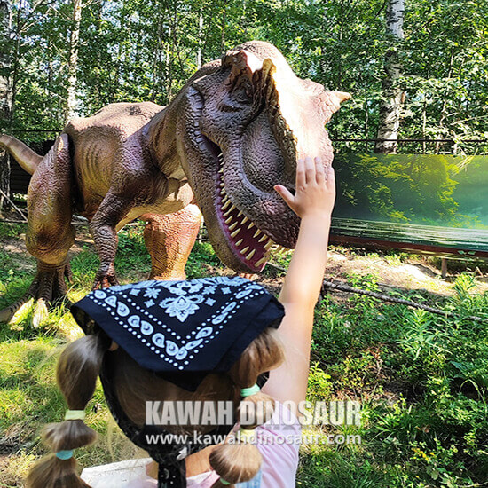 4-2 animatronik kipa dinozavra Allosaurus za tematski park